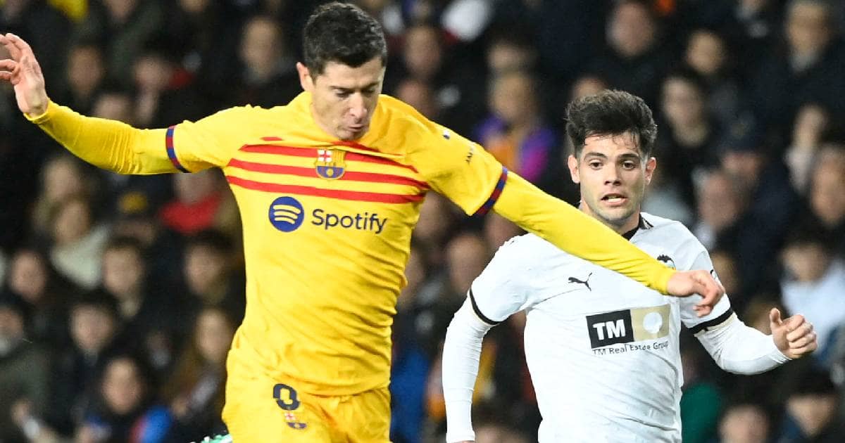 ليفاندوفسكي - مباراة برشلونة وفالنسيا