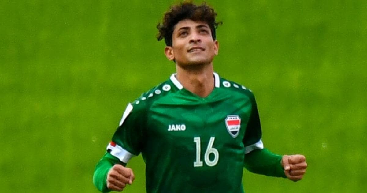 لاعب العراق - علي جاسم