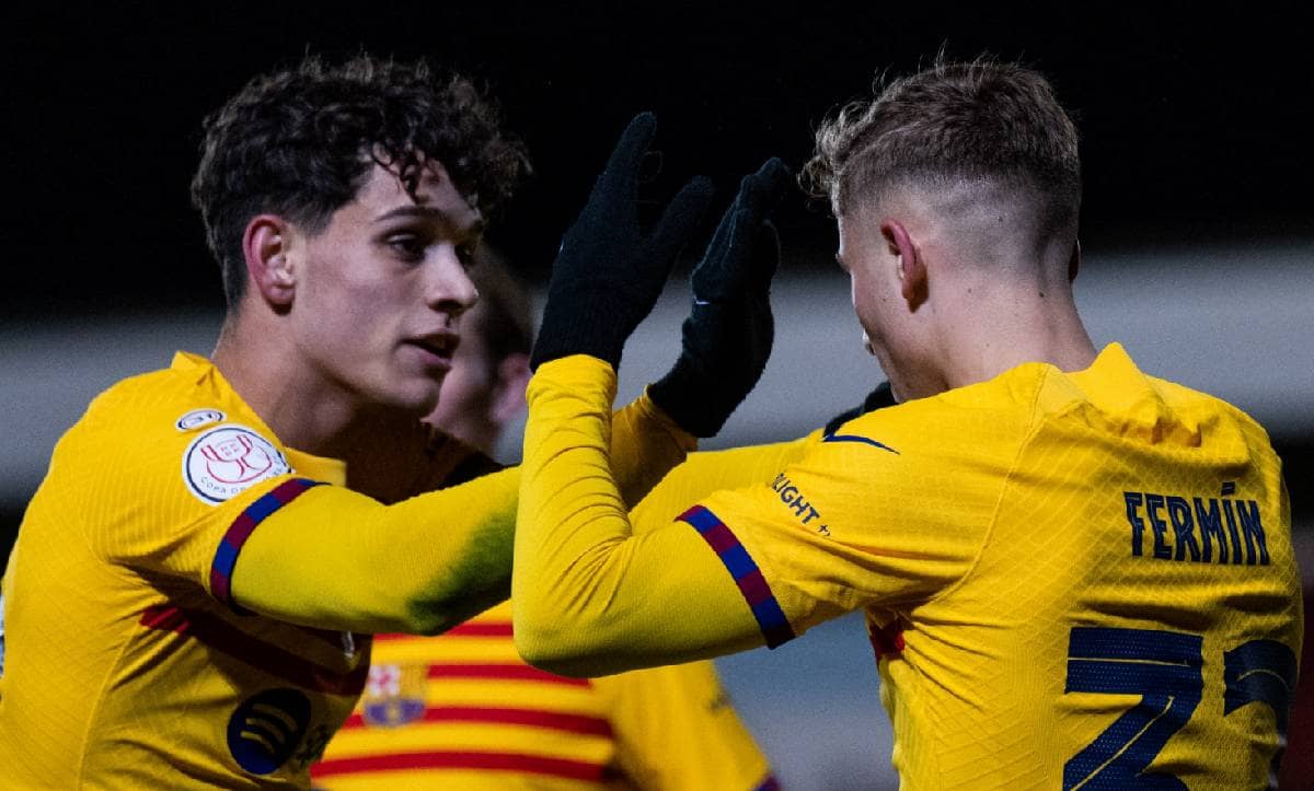 لقطة لفرحة فيرمين بهدفه مع برشلونة أمام فريق بارباسترو في كأس الملك