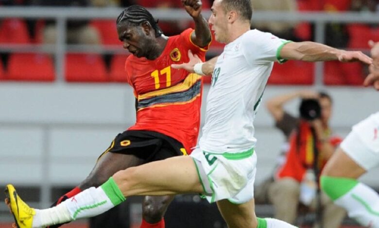 صورة من مباراة منتخب الجزائر أمام أنغولا