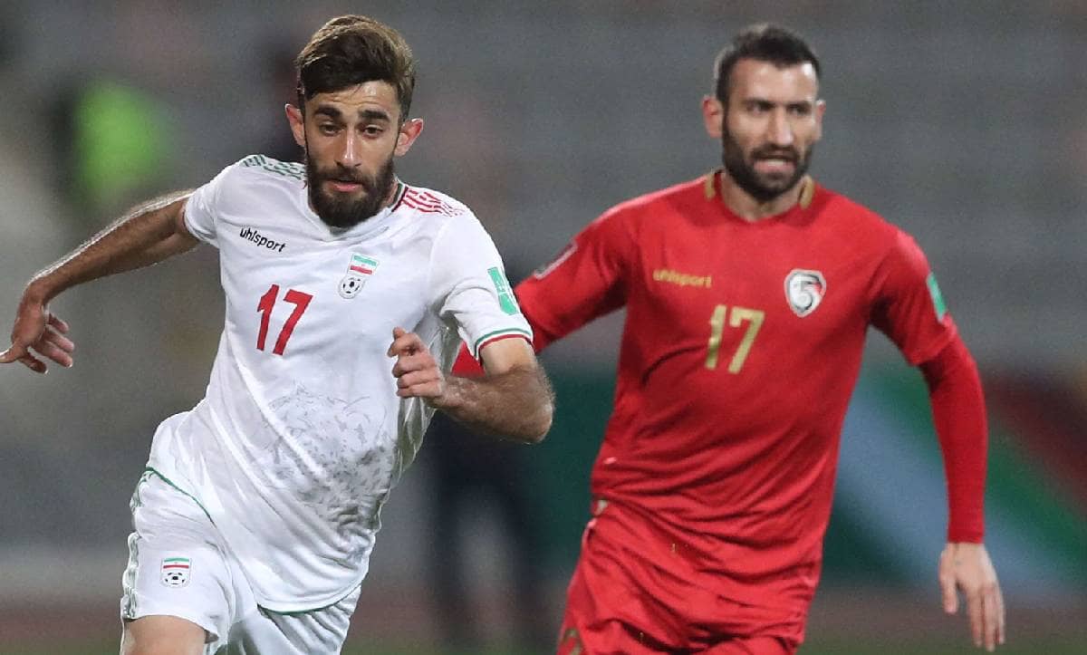 صورة من مباراة منتخب سوريا أمام إيران