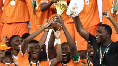 لاعبو كوت ديفوار يحتفلون بالتتويج بلقب كأس أمم إفريقيا 2023