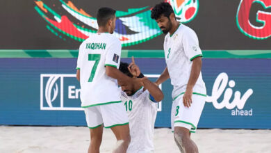 عمان تُنعش آمالها في كأس العالم الشاطئية بخماسية في المكسيك