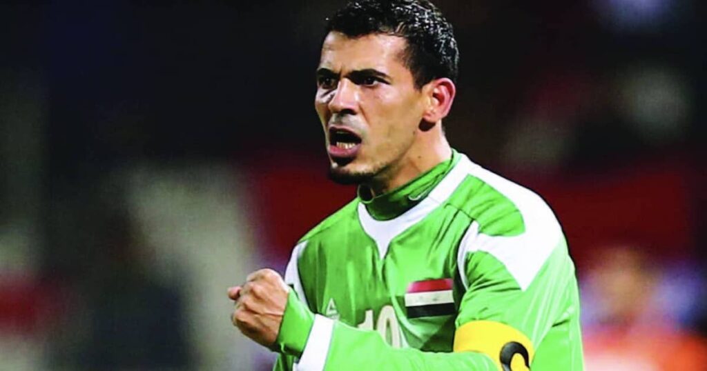 مهاجم منتخب العراق لكرة القدم يونس محمود
