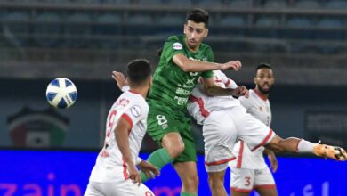 بهدف قاتل.. سلطان العنزي يُبقي على آمال العربي في الدوري الكويتي