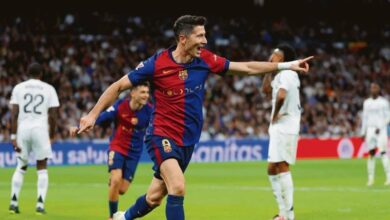 ثقة فليك تعيد ليفاندوفسكي إلى القمة وتجديد عقده مع برشلونة قادم