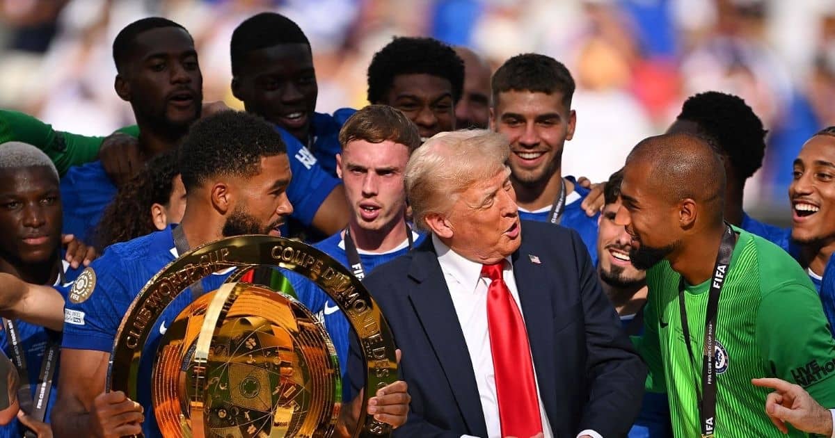 ماذا قال ترامب لنجوم تشيلسي خلال الاحتفال بكأس العالم للأندية؟